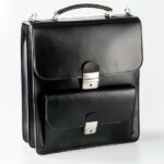 B&A Elől zsebes bőr oldaltáska